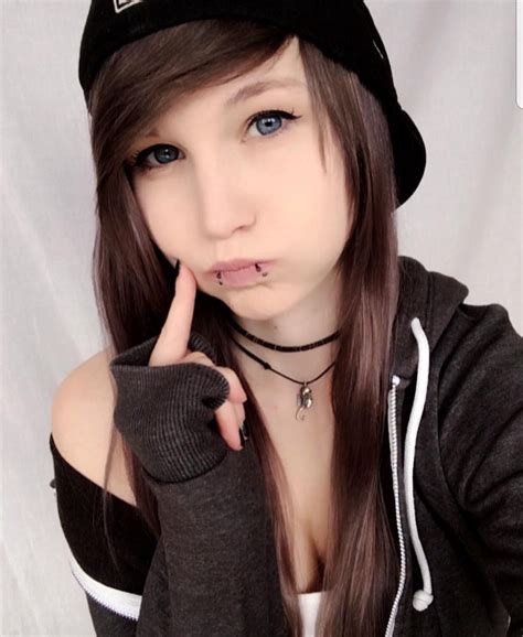 emo girl blowjob